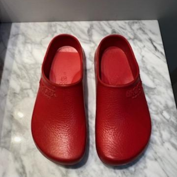 Birkenstock Shoes Birkenstock Garden Clogs Poshmark